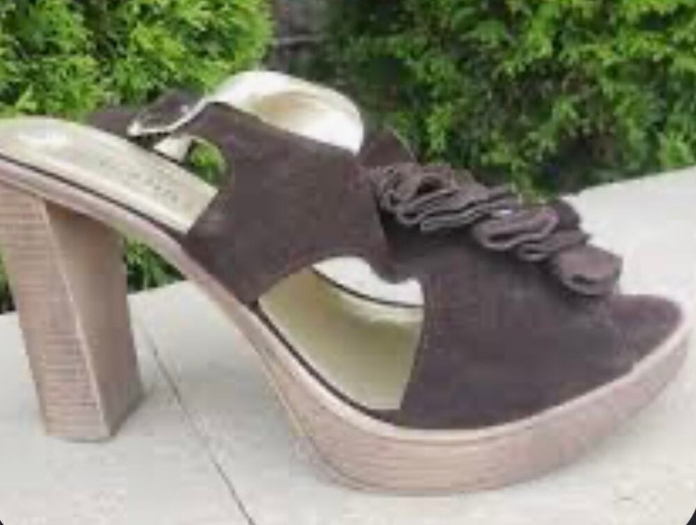 Sundance Made in Italy Brown Suede Leather Heeled Sandals Sz 38 Peep Boho US 7